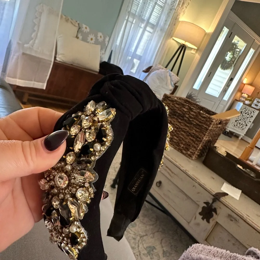 Beaded Black Qianxuan Headband